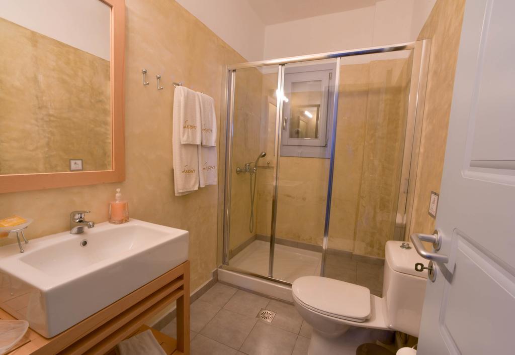 Serie Ioulis Kamer foto